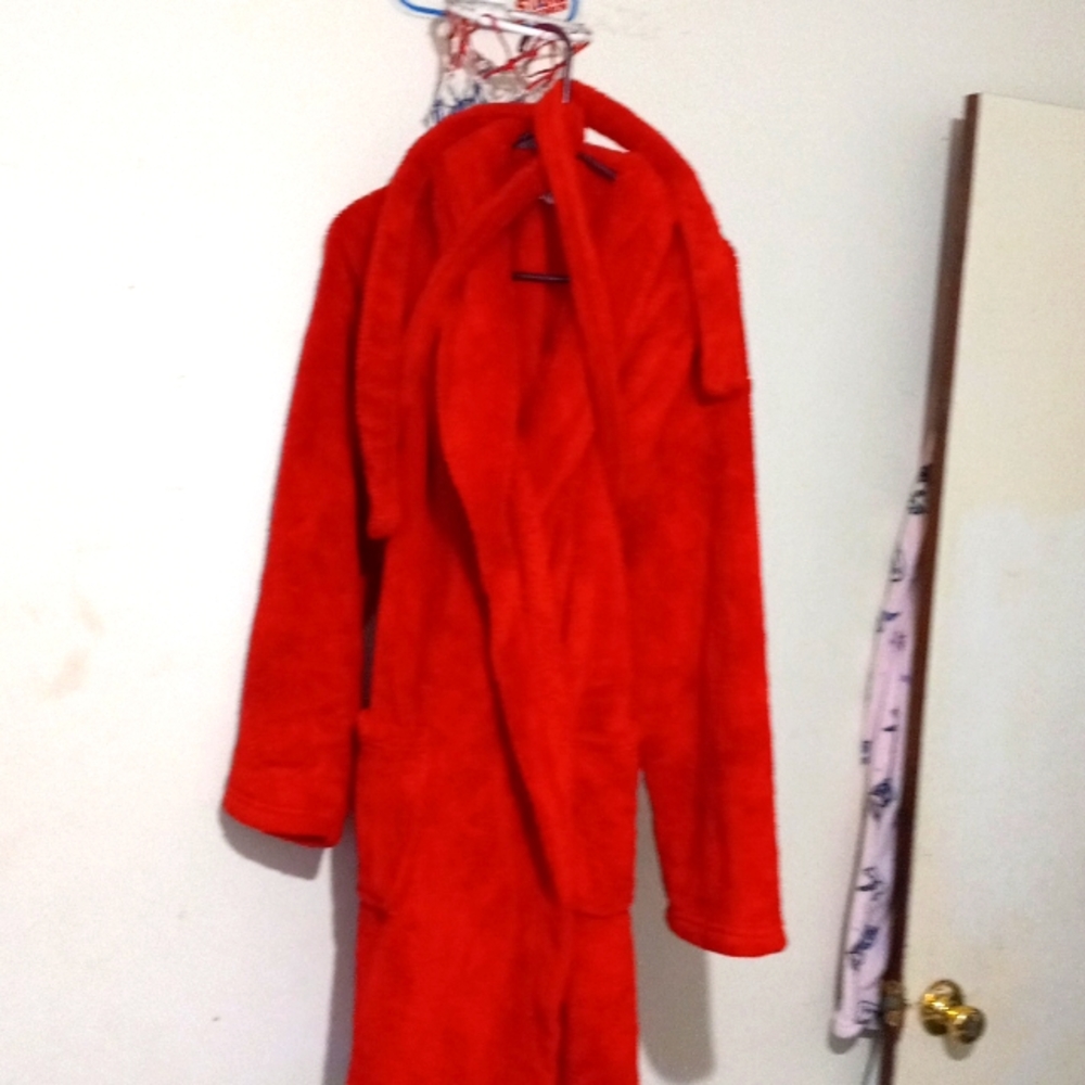 Martha Stewart Robe